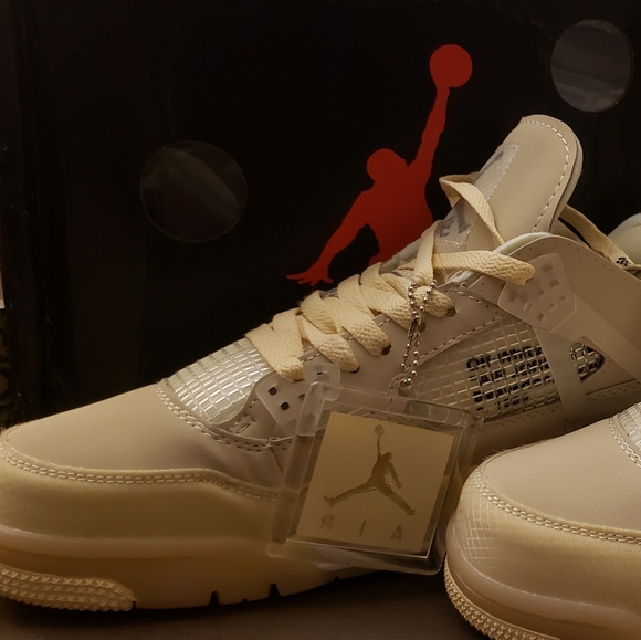 Air Jordan 4 Sail Authentic - Picture 1 of 6